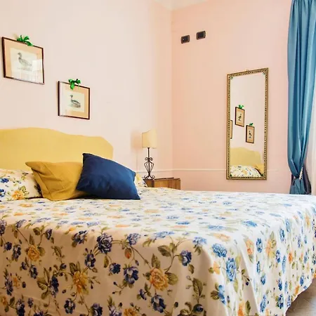 Villa 32 Via La Cava Massa Lubrense