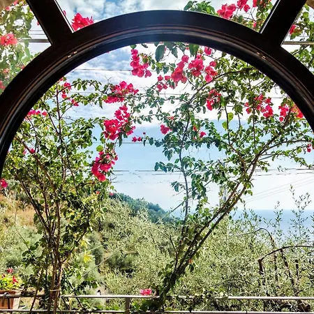 Villa 32 Via La Cava Massa Lubrense