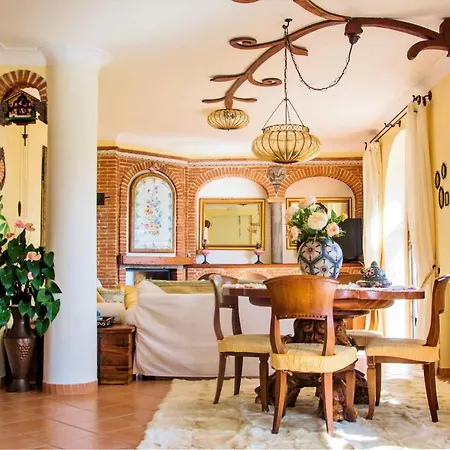 Villa 32 Via La Cava